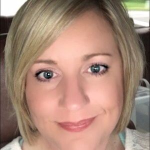 Meet your Posher, Pamela